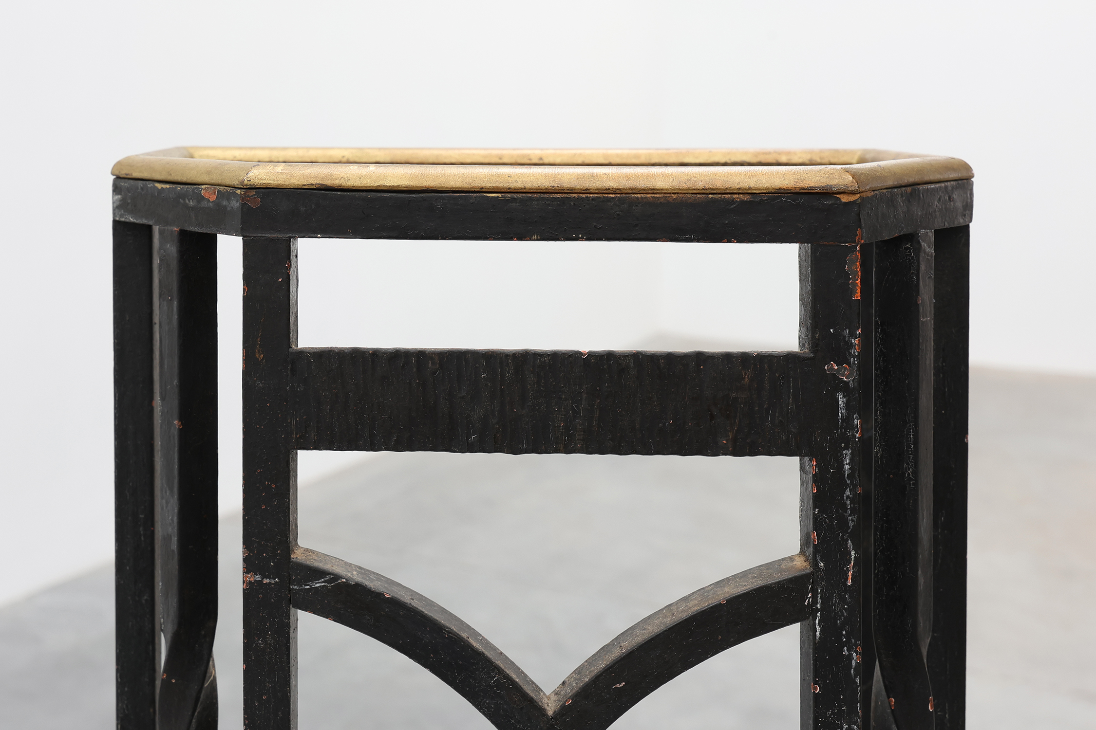 Art Deco metal umbrella stand with geometric openwork and brass rim, Belgium, 1920sthumbnail